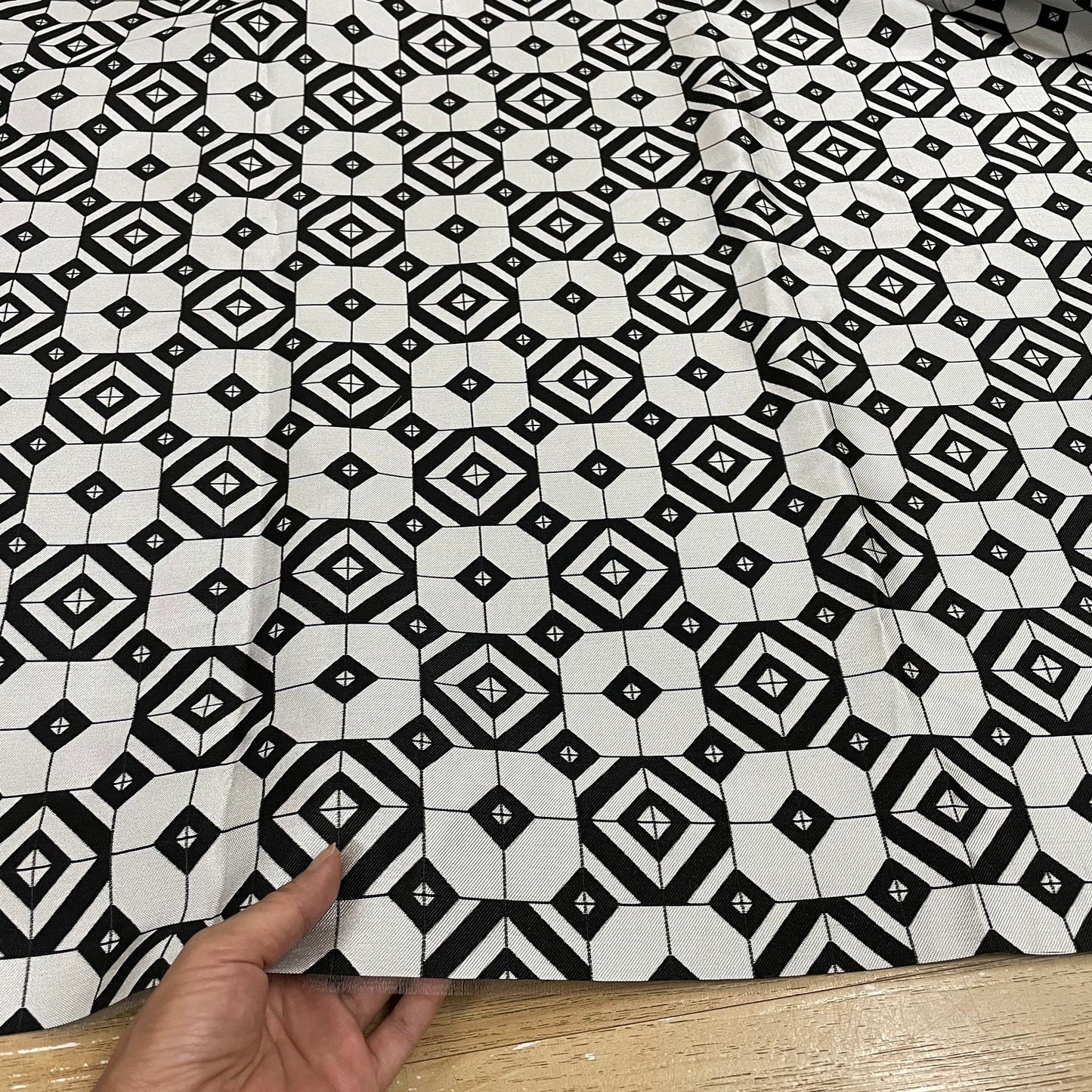 J05 Jacquard Fabric Black and White